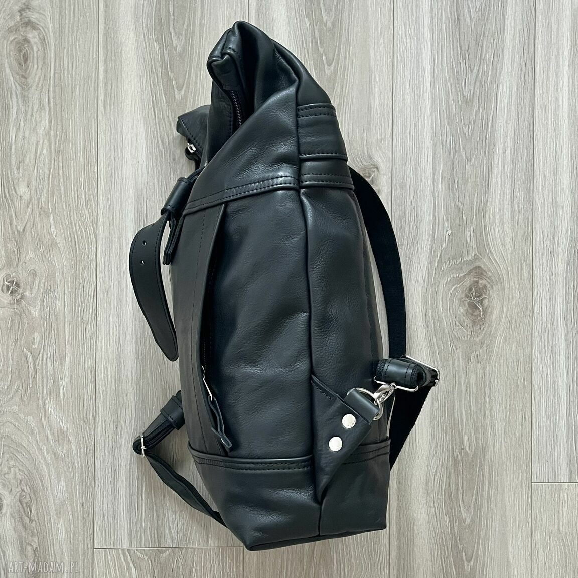 plecaki: Plecak czarny A4 ze skóry rolowany. Handmade