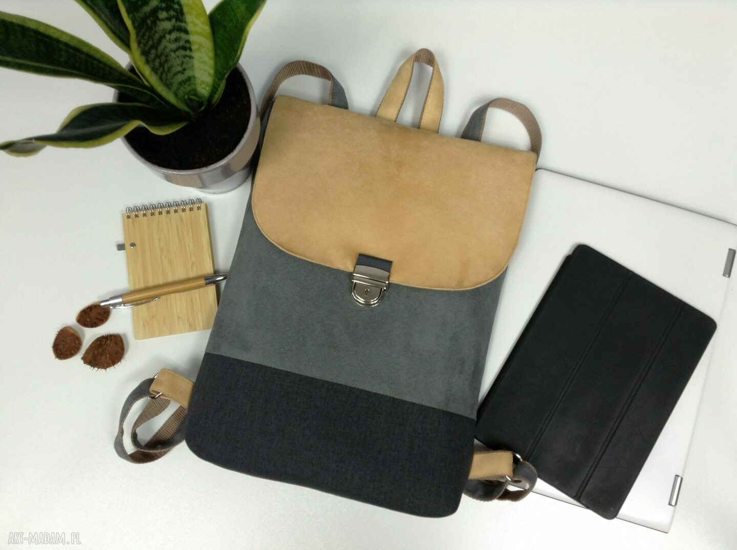 Plecak na laptopa mini - handmade do pracy, mieści A4