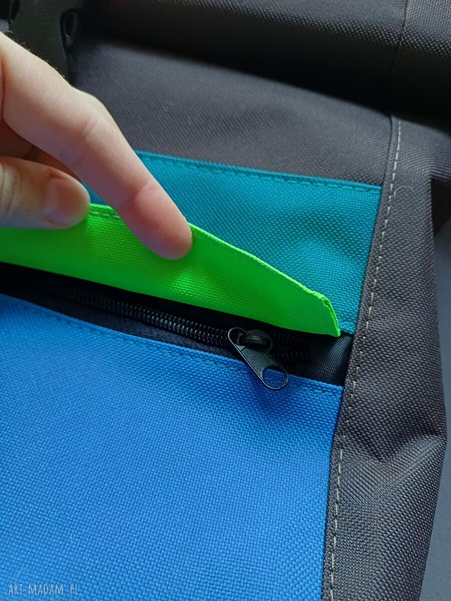 Plecak rolltop na laptop z kodury - mieści A4