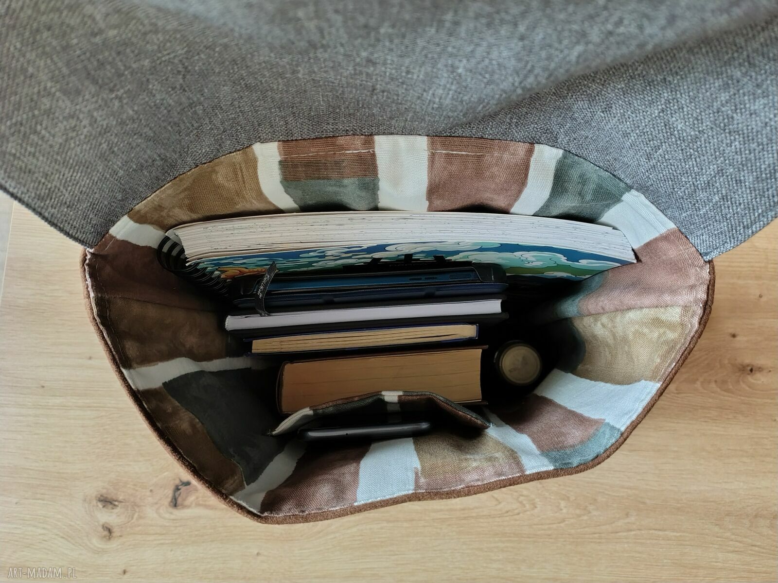 Plecak unisex na laptopa A4 - alcantara i imitacja skóry - kieszeń na zamek