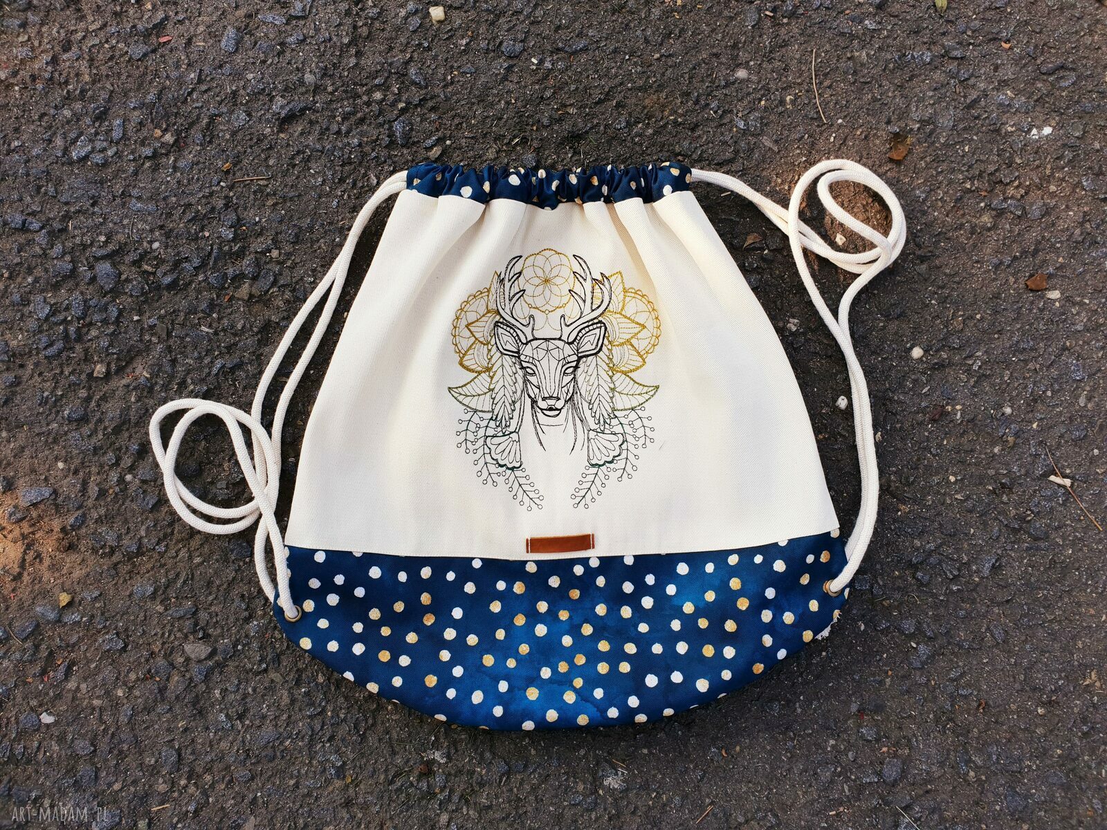 Plecak worek Jeleń ręcznie szyty z kieszonką na zamek, 43x47 cm