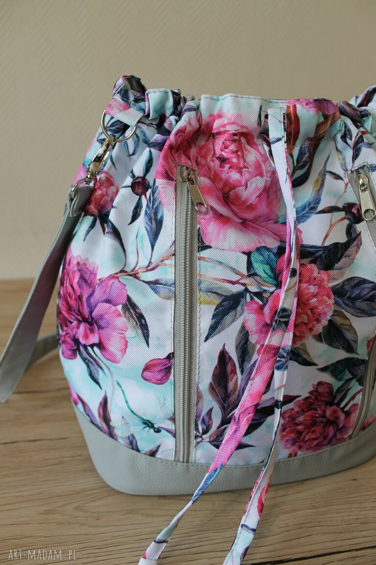 Plecak worek - piwonie na miętowym tle (handmade)