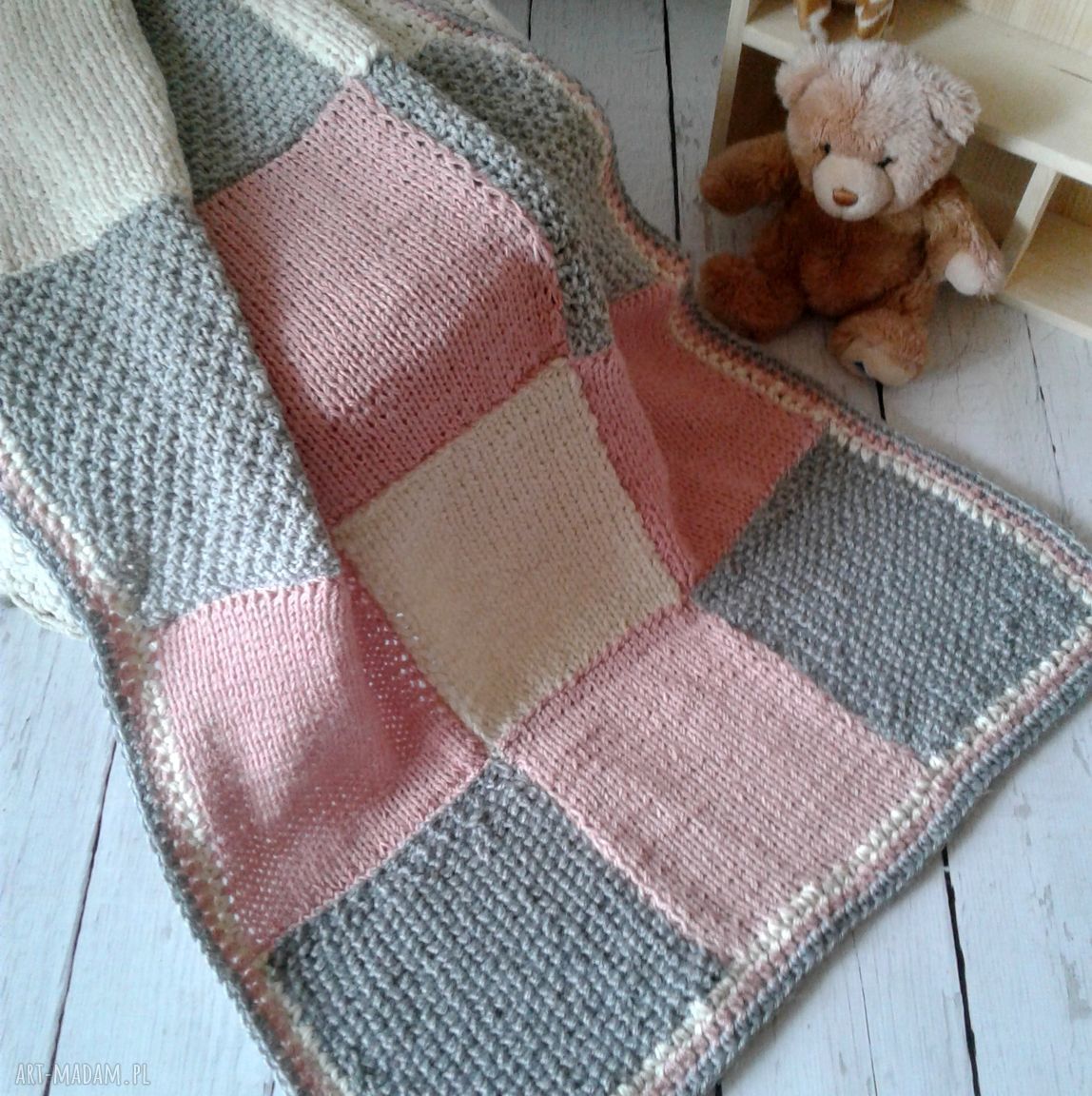 Kocyk pled dla dziecka dom dziecięcy ciepły przytulny wykonany