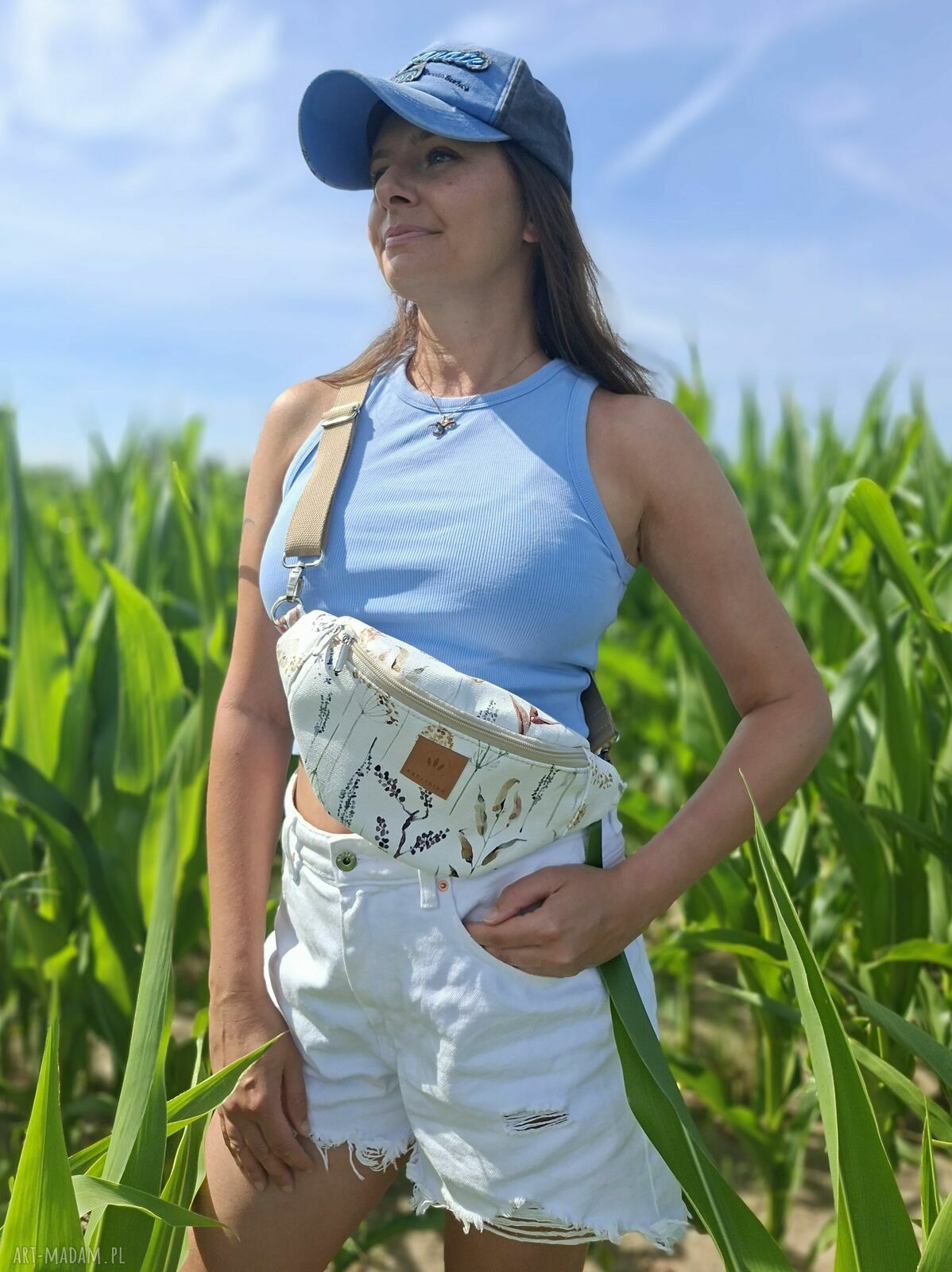 Płócienna nerka damska Łączka w kwiaty - boho na lato