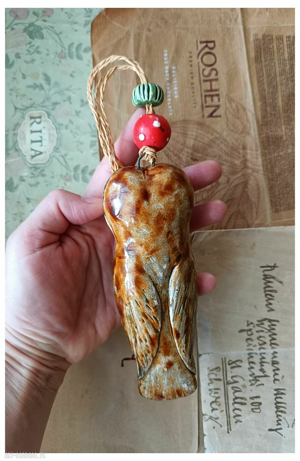 Sowa płomykówka - wisząca dekoracja z ceramiki handmade
