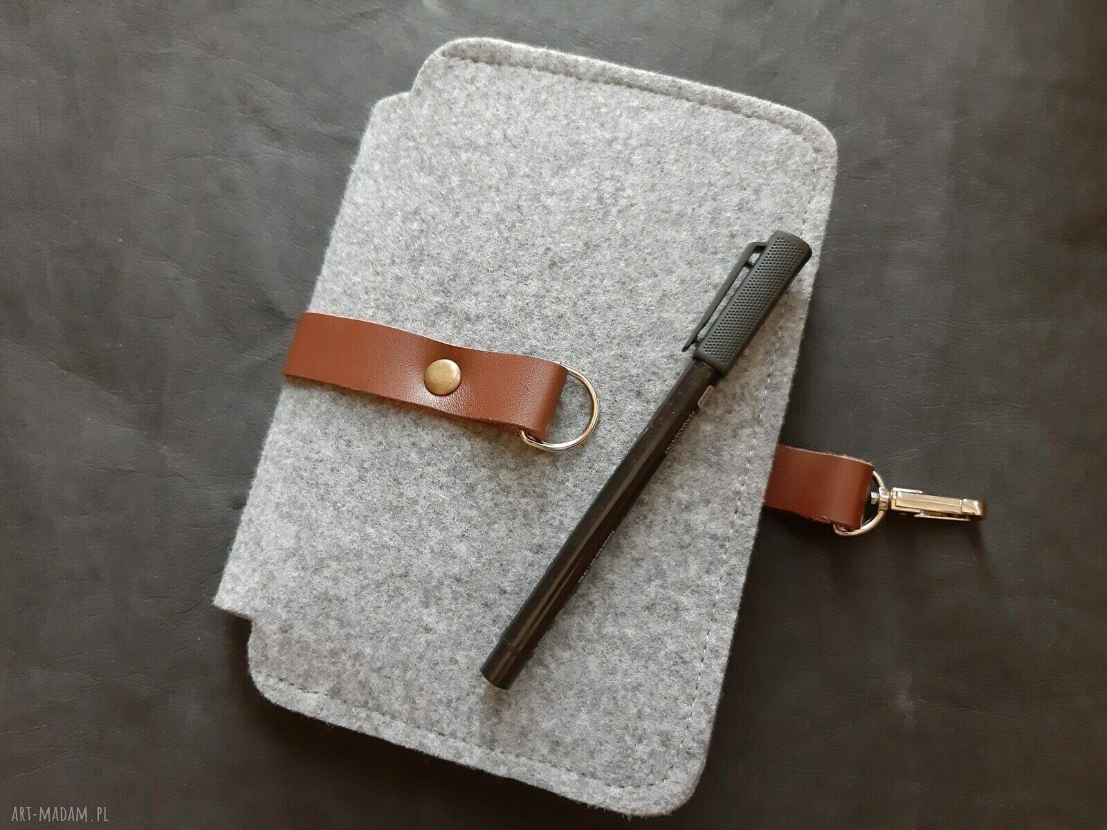 Etui-organizer na tablet i dokumenty - filc, washpapa oraz naturalna skóra