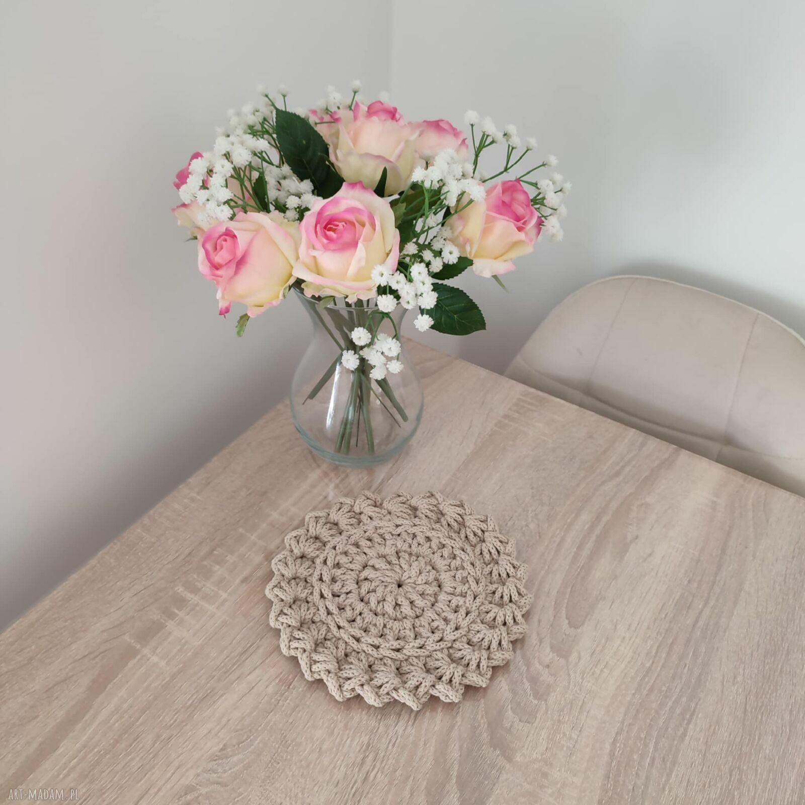 Podkładka boho pod kubki szydełkowa ze sznurka 20 cm