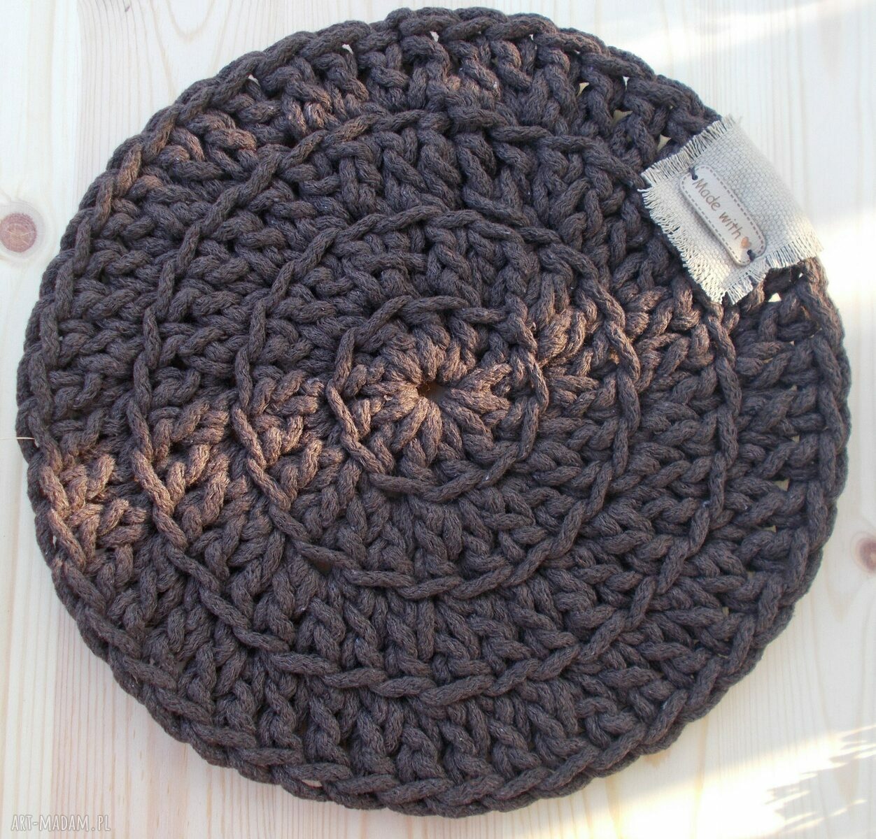 Podkładka brązowa 25 cm pod talerz - rękodzieło z bawełnianego sznurka