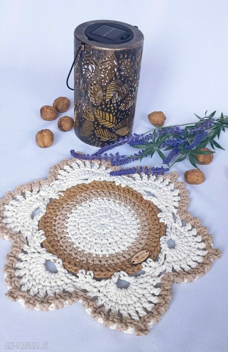 Ręcznie robiona podkładka na stół ze sznurka 39 cm Shabby III