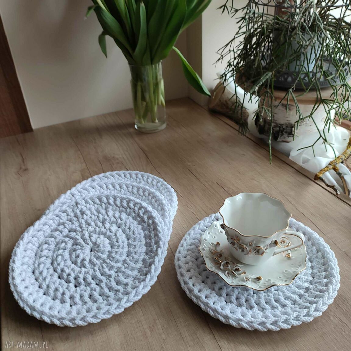 Podkładka okrągła ze sznurka 22 cm - ręcznie szydełkowana