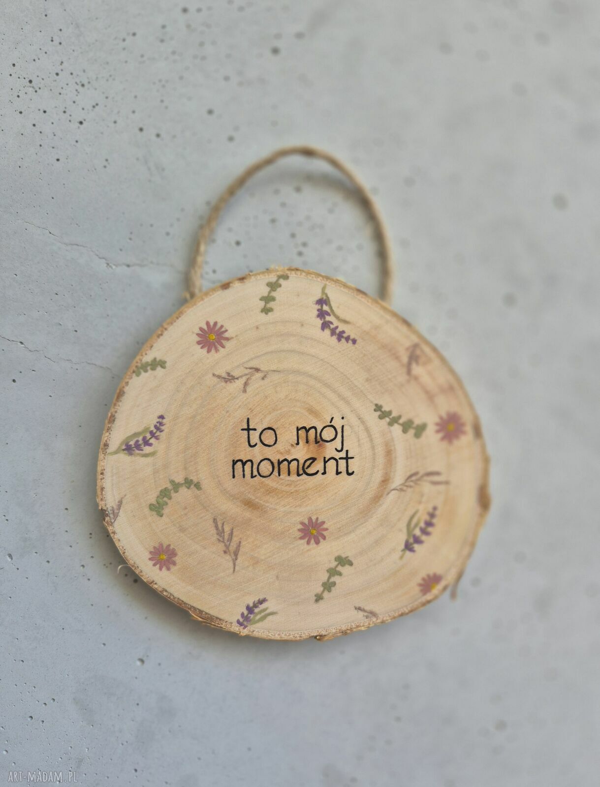 Rustykalna podkładka pod kubek "To mój moment" z afirmacją