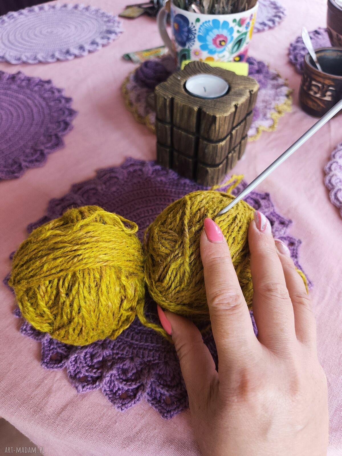 Ręcznie robiona podkładka z juty