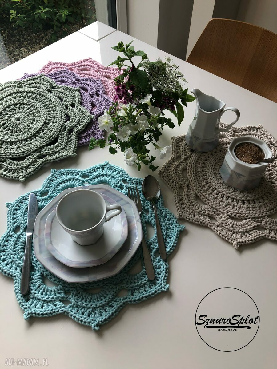 Ręcznie robiona podkładka ze sznurka bawełnianego 35 cm