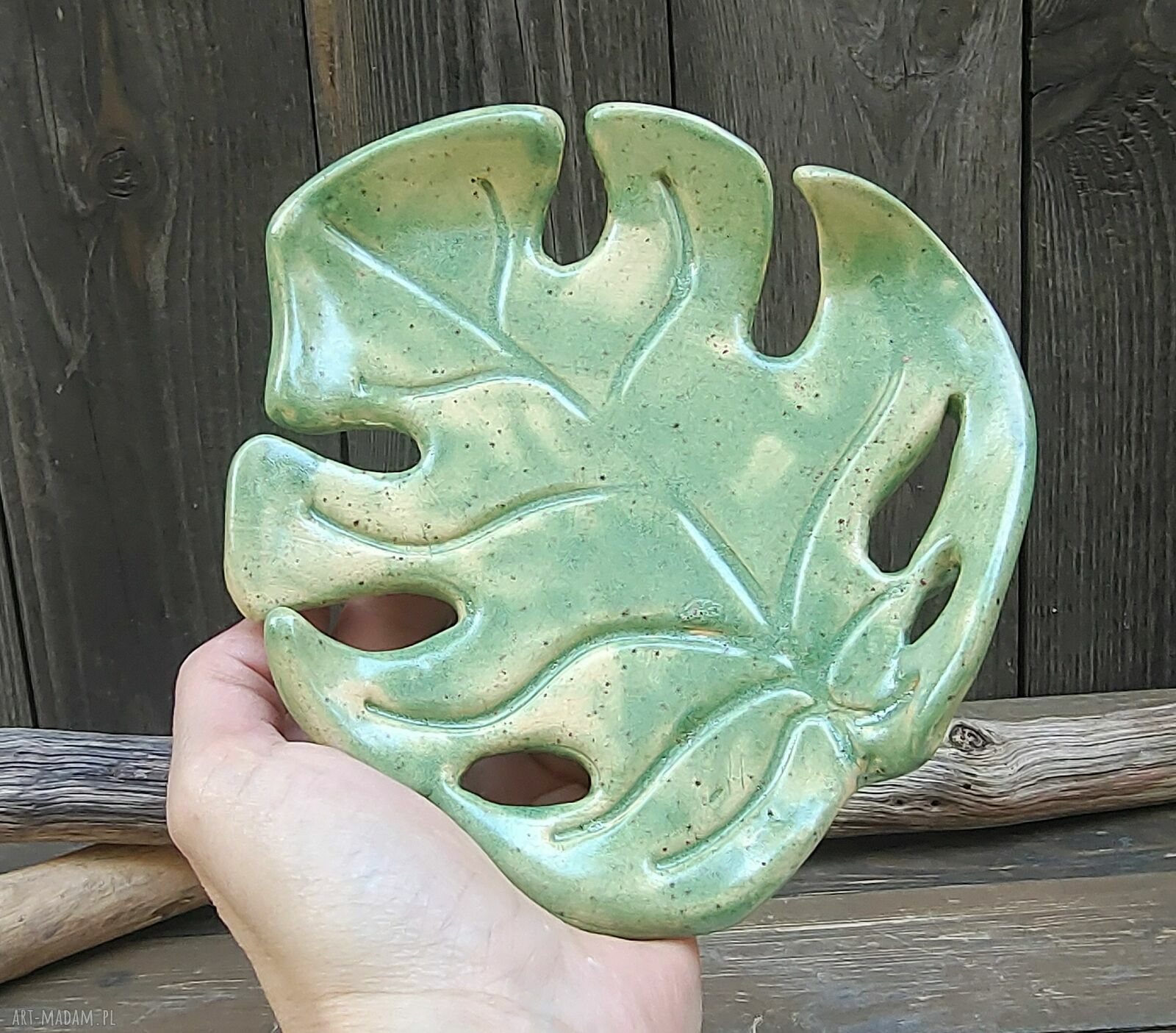 Ceramiczna podstawka monsterka (c864) - ręcznie robiony talerzyk na biżuterię