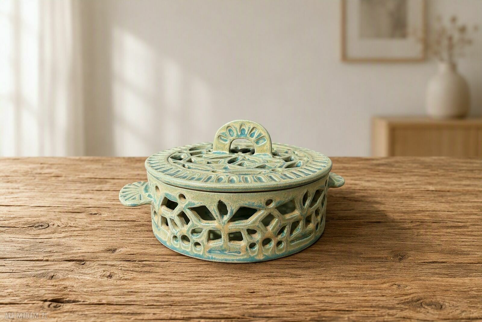 Turkusowa ceramiczna podstawka na spiralę na komary