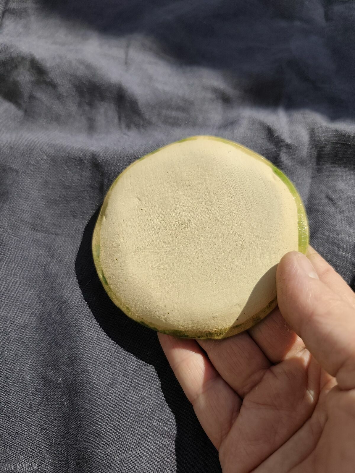 Podstawka pod kadzidełko z ceramiki - żabka handmade