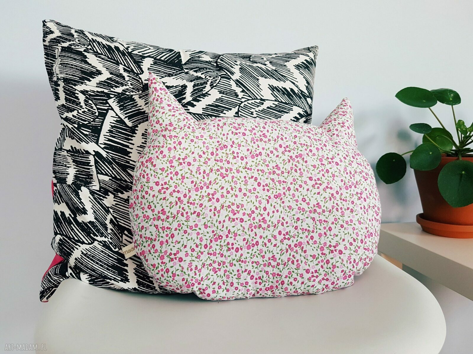 podusia kocia główka dwustronna HandMade