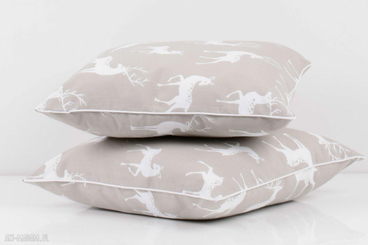 Poduszka Beige Deer 50x50cm od majunto