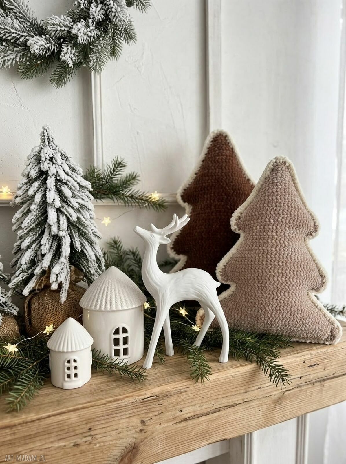 Poduszka choinka na szydełku - świąteczna dekoracja handmade