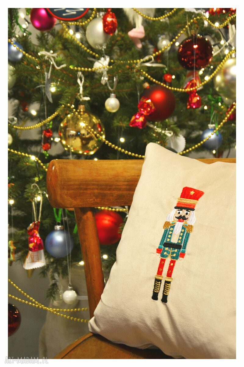 Poduszka dekoracyjna Świąteczna Nutcracker - dziadek do orzechów 40x40