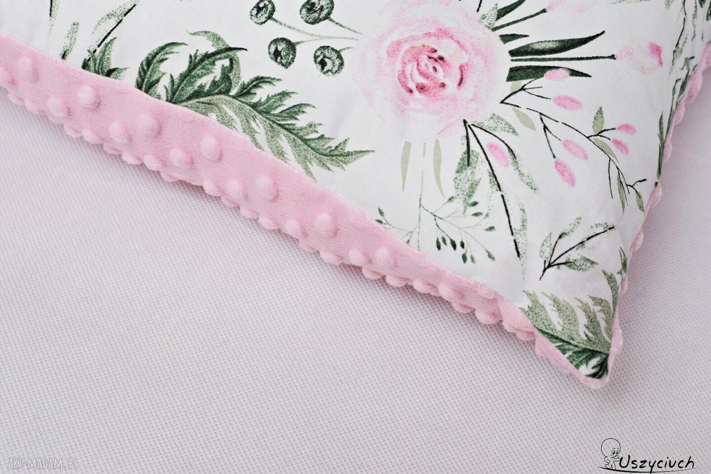 Ozdobna poduszka Kwiaty in Garden 40x40 - bawełna z przodem i miękki różowy minky z tyłu