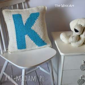 the wool art personalizowana dziergana poszewka