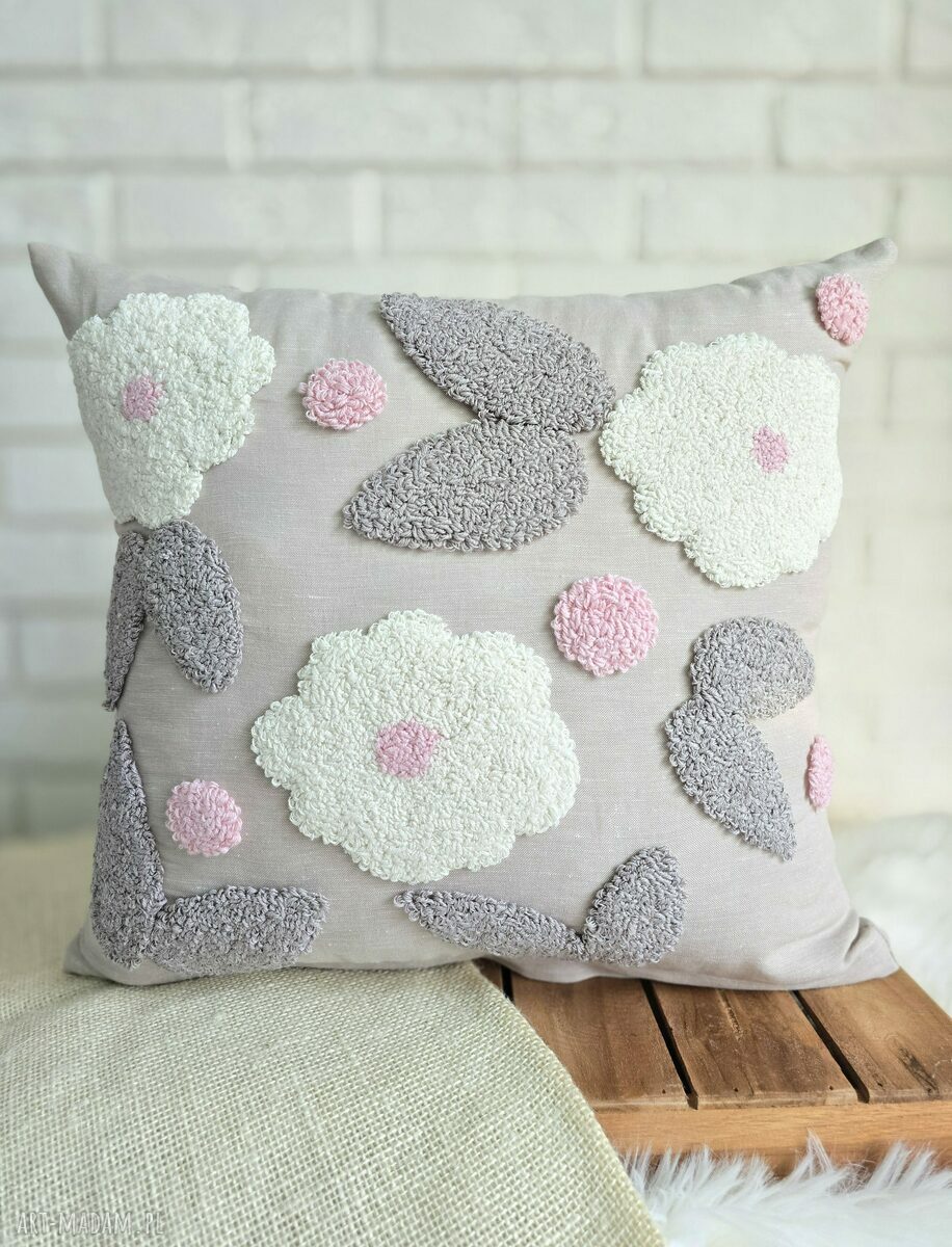 Lniana poszewka 40x40 z liściem dębu - styl boho do salonu