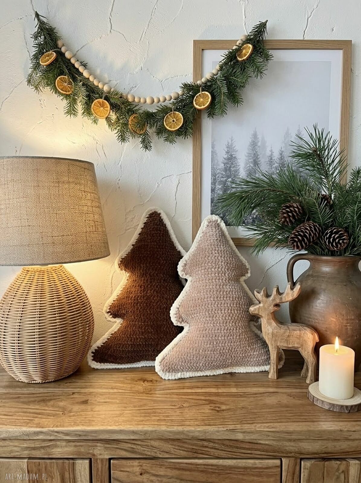 Poduszka choinka na szydełku - świąteczna dekoracja handmade
