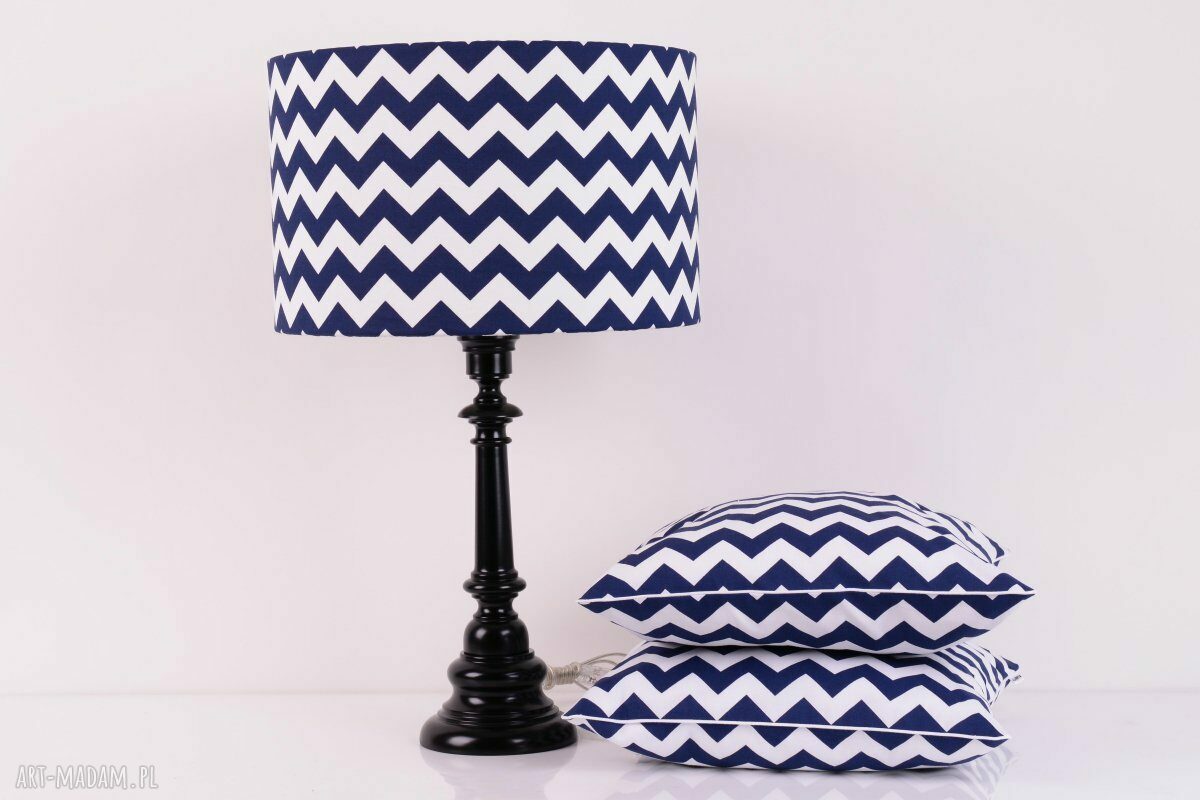Poduszka Zygzak Navy Blue 50x50cm od majunto