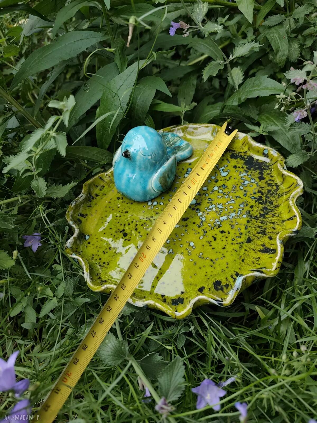 Kolorowe poidło ceramiczne dla ptaków
