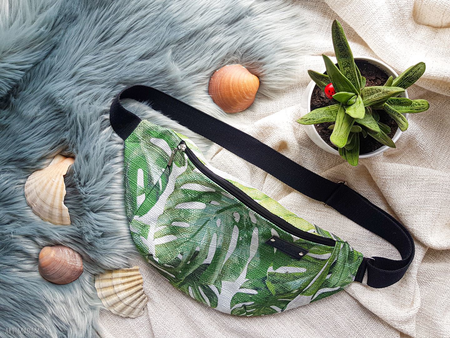 Pojemna wege nerka XXL Monstera - handmade saszetka na biodro