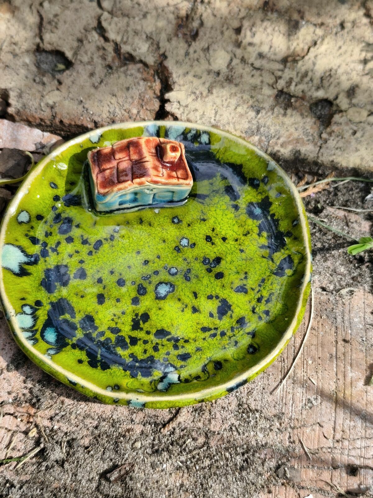 Ceramiczny pojemnik na biżuterię - zielona miseczka
