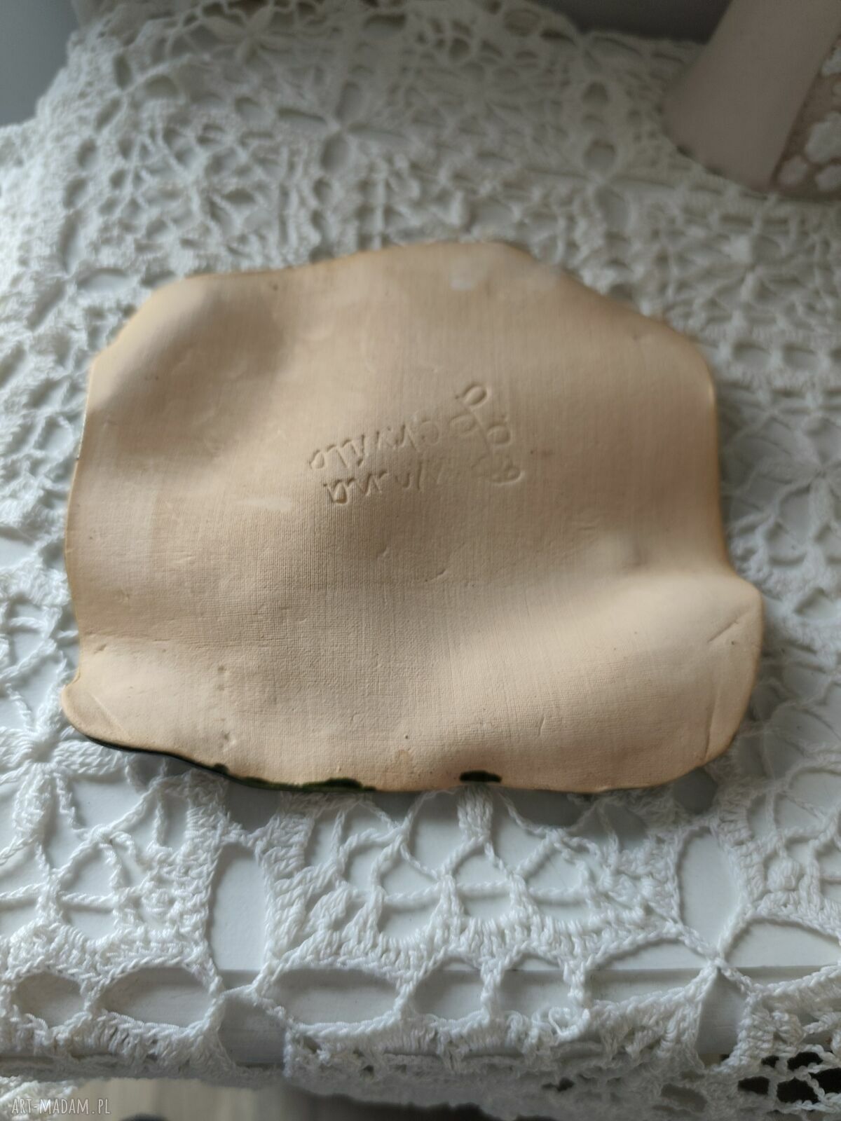 Pojemnik na biżuterię w zielonej ceramice - Wolna Chwila dla niej