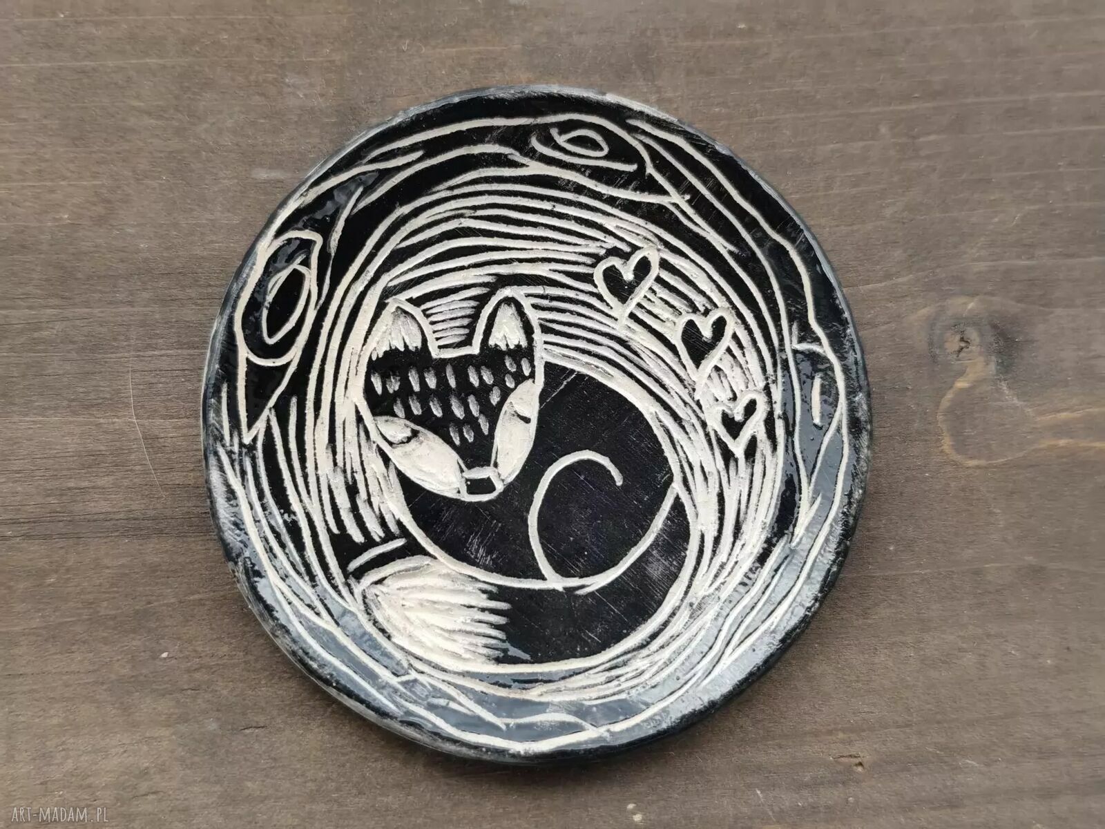 Ceramiczny pojemnik na biżuterię ze zwierzakiem