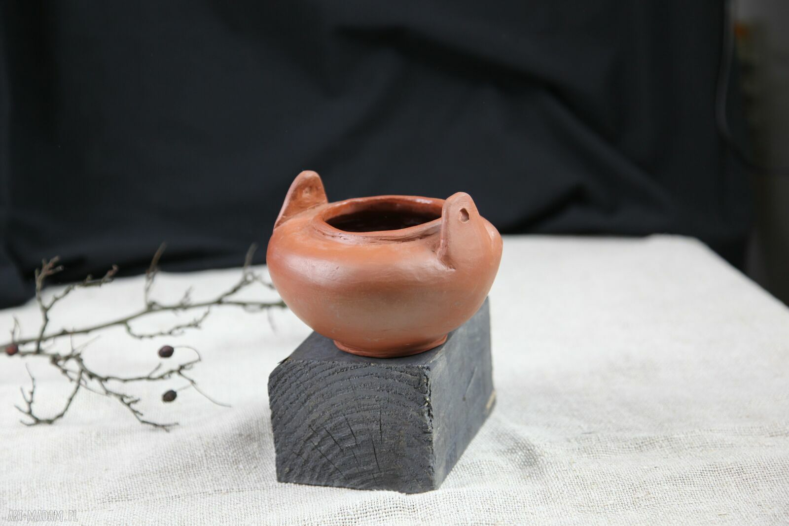 Pojemnik na ikebanę z terakoty - osłonka handmade dla Twoich kompozycji