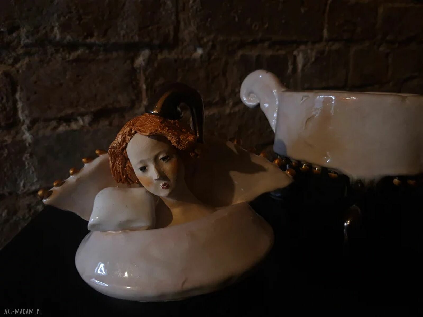 Ceramiczna szkatułka z przykrywką - pojemnik na biżuterię i różności