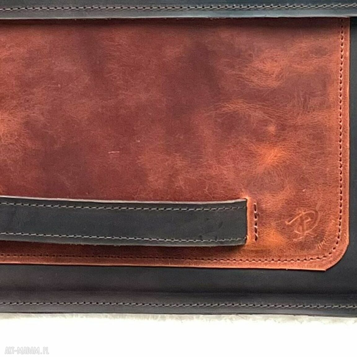 na laptopa: Pokrowiec na laptopa 13 cal z brązowej skóry. hand made