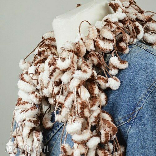 pom-pon scarf - brązowo-biały