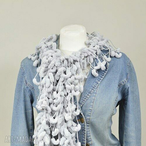 pom-pon scarf - szary