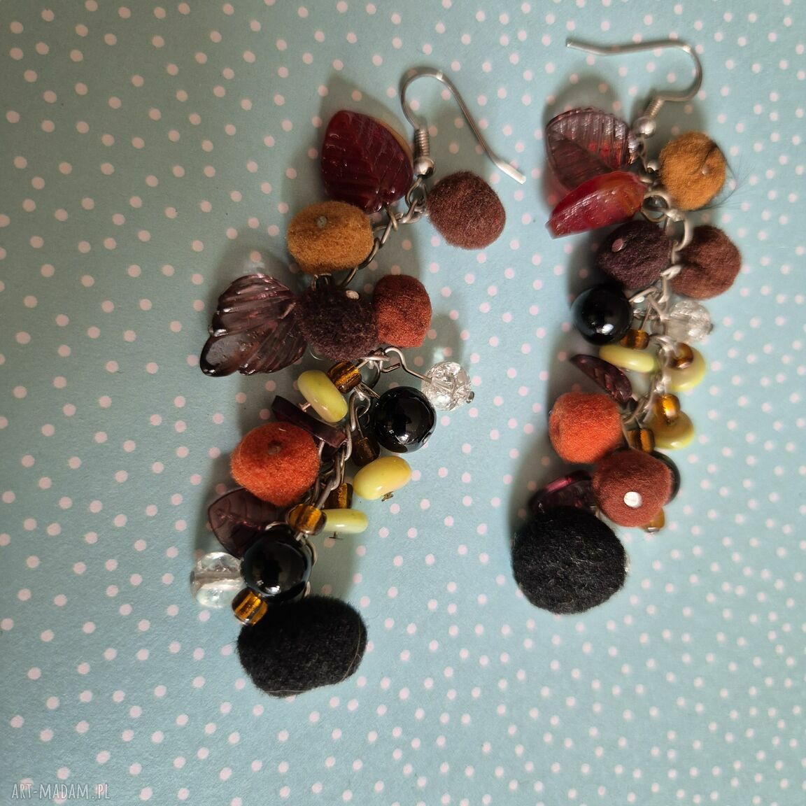 Kolczyki pompony czekoladowe box x1 - styl Frida folk boho