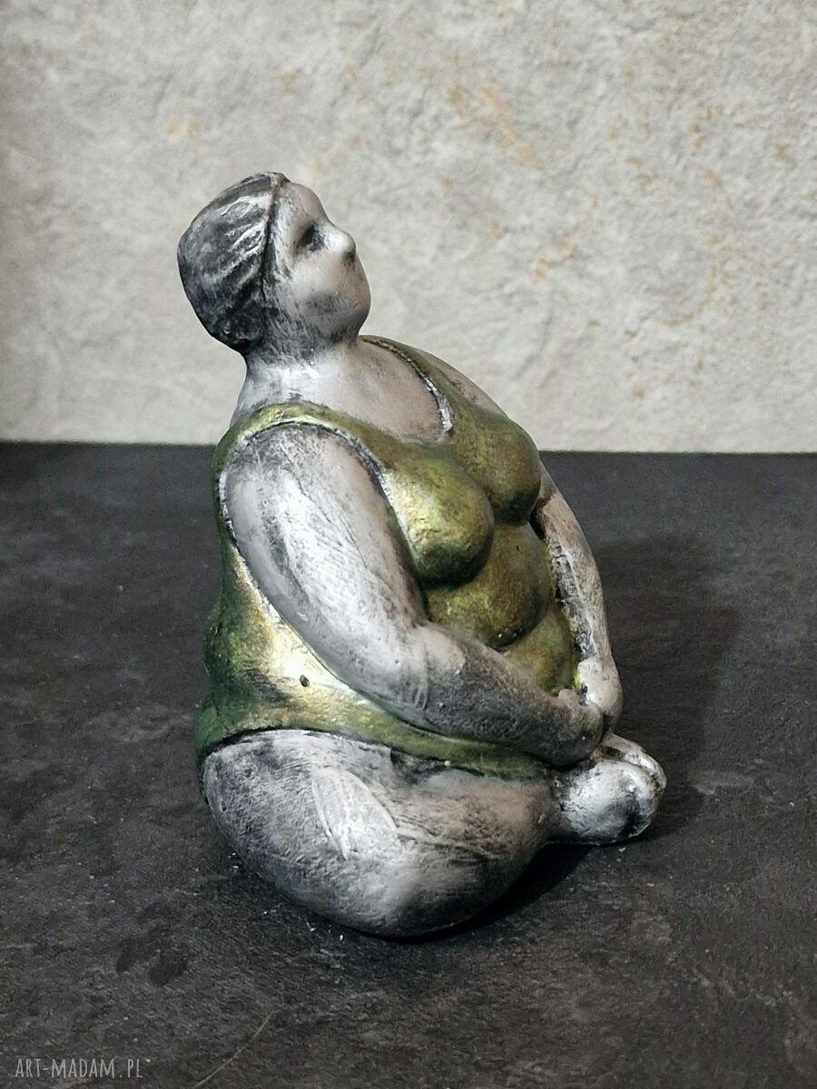 Poranna energia z... Justyną - rzeźba z gipsu (kobieca dekoracja handmade)