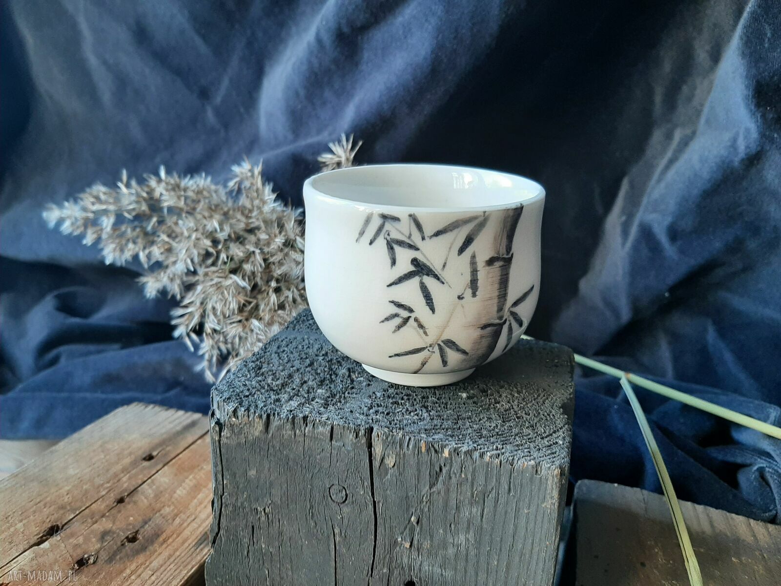 Porcelanowa czarka Bambusy 100 ml do herbaty i sake