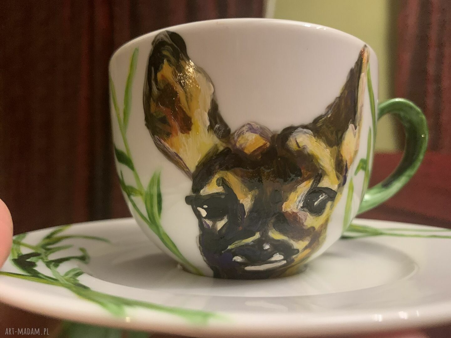 Porcelanowa filiżanka ze spodkiem Sarny