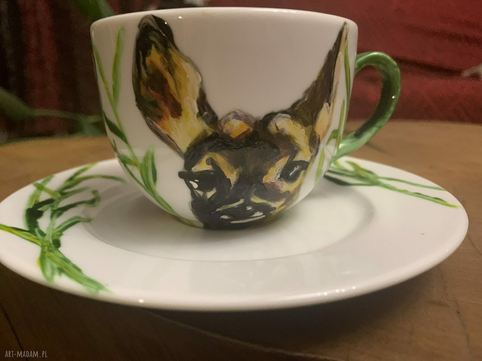 Porcelanowa filiżanka ze spodkiem Sarny
