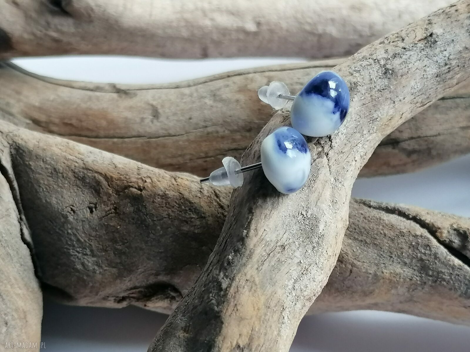 Porcelanowe kolczyki serduszka - wyjątkowy handmade na co dzień i na prezent