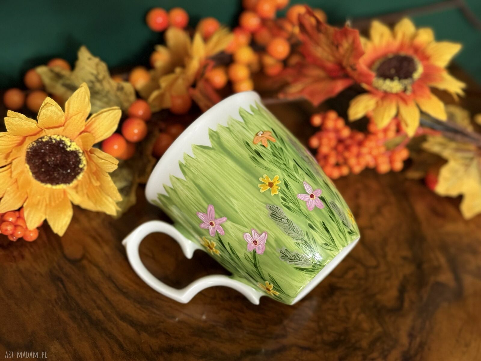 Zestaw 2 ręcznie malowanych kubków porcelanowych „Łąka”