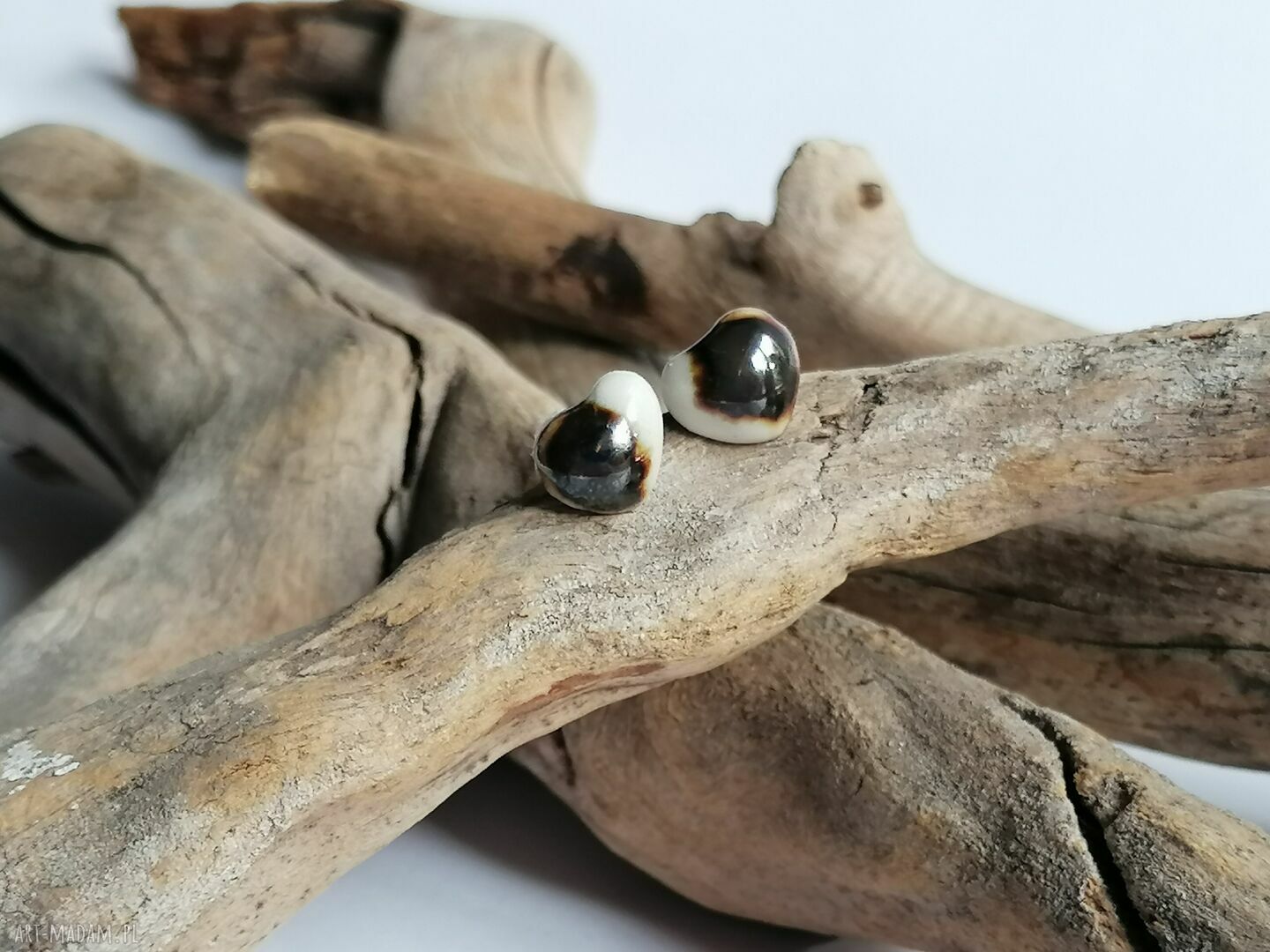 Kolczyki porcelanowe serduszka ze złotem - ręcznie wypalane Eva Art