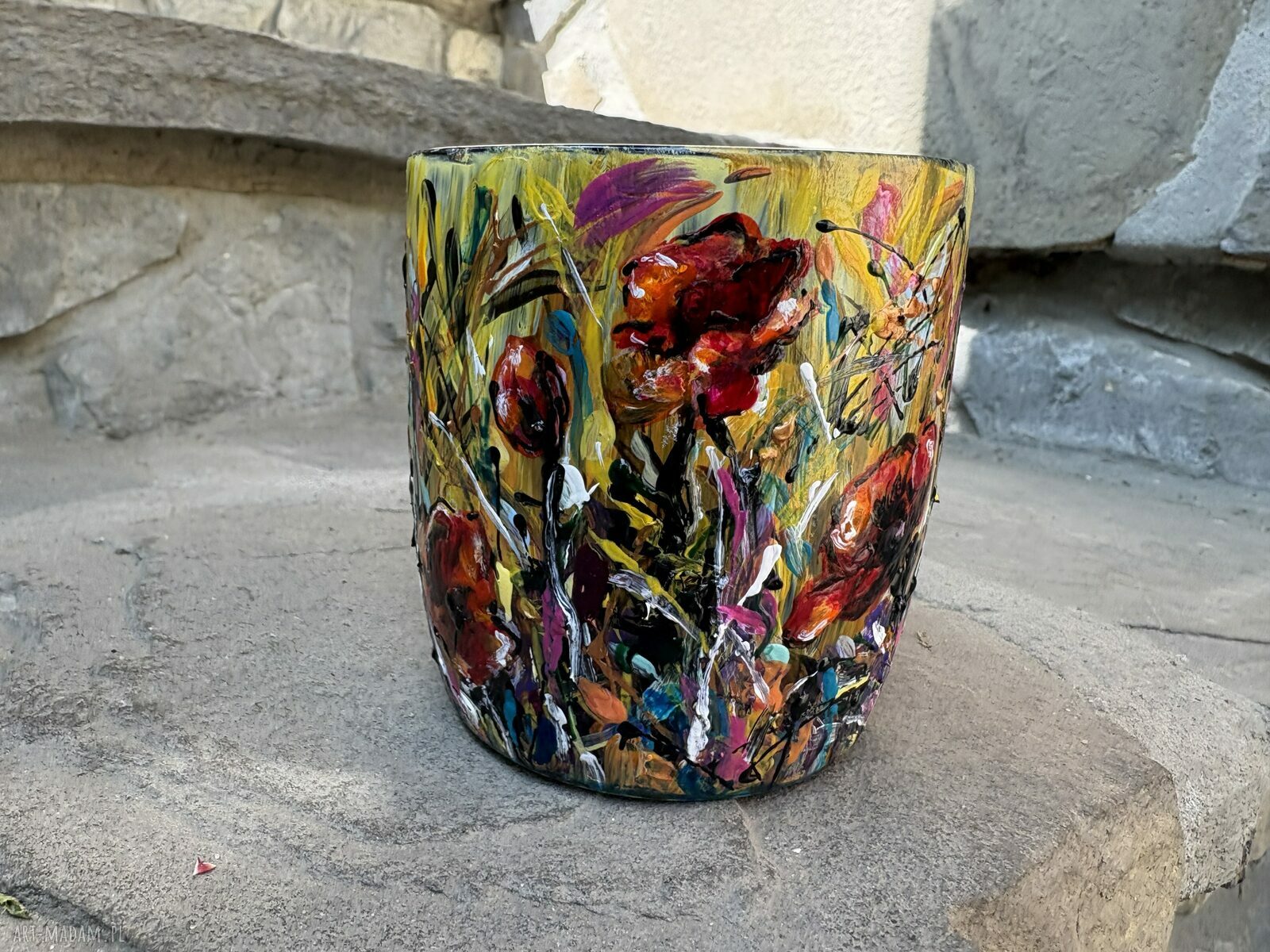 Porcelanowy kubek ręcznie malowany Maki 350 ml