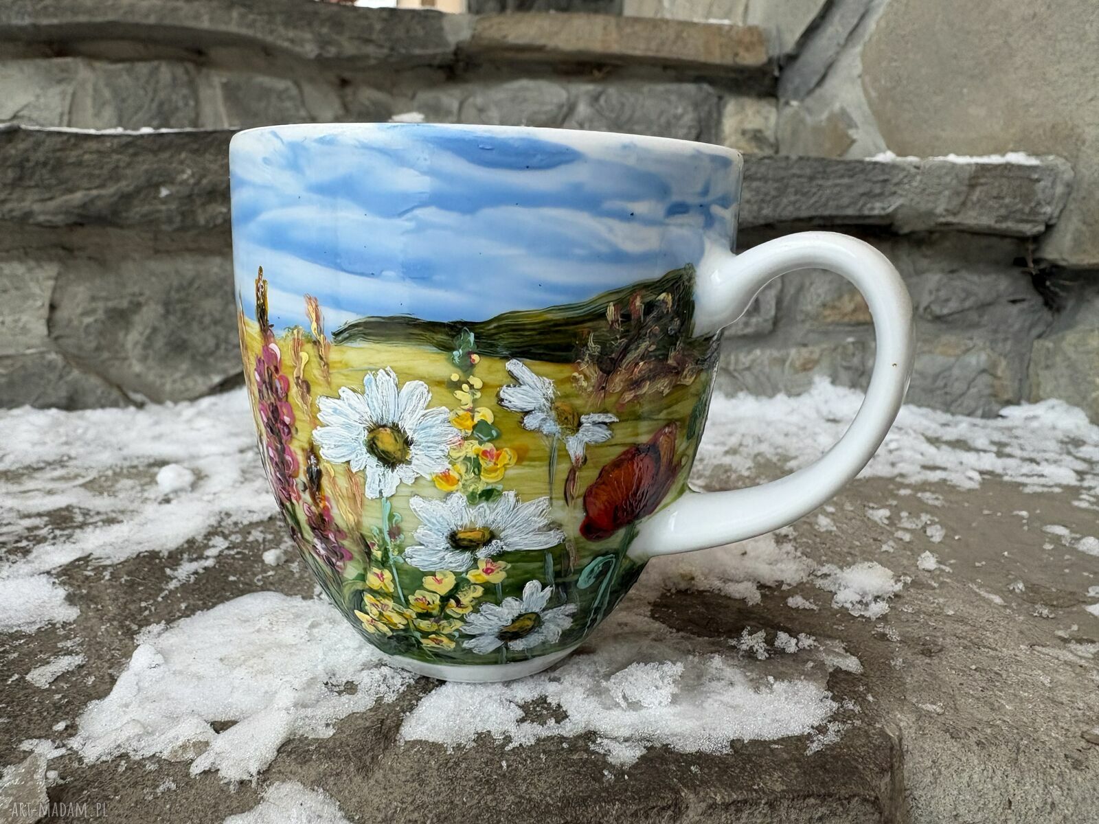 Porcelanowy kubek ręcznie malowany Polne kwiaty (300 ml)