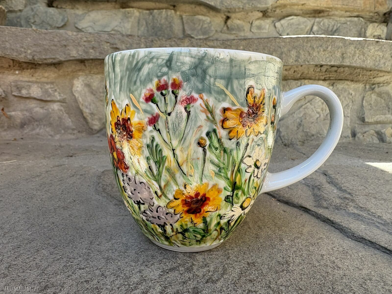 Porcelanowy kubek ręcznie malowany - Polne Kwiaty (300 ml)